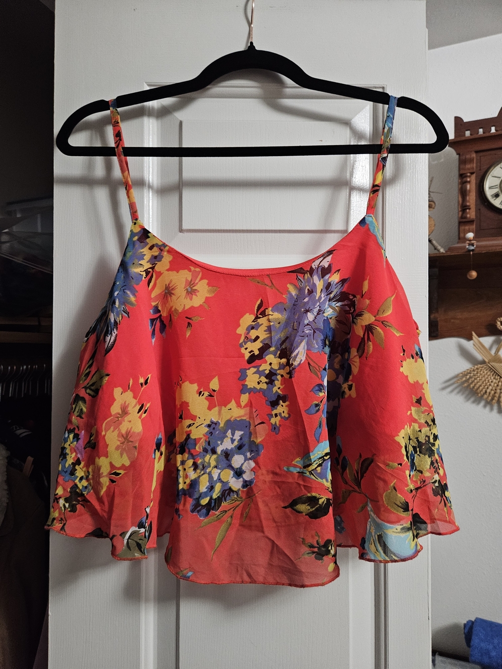 Dizzire Floral Red Spaghetti-Strap Women's Crop Top